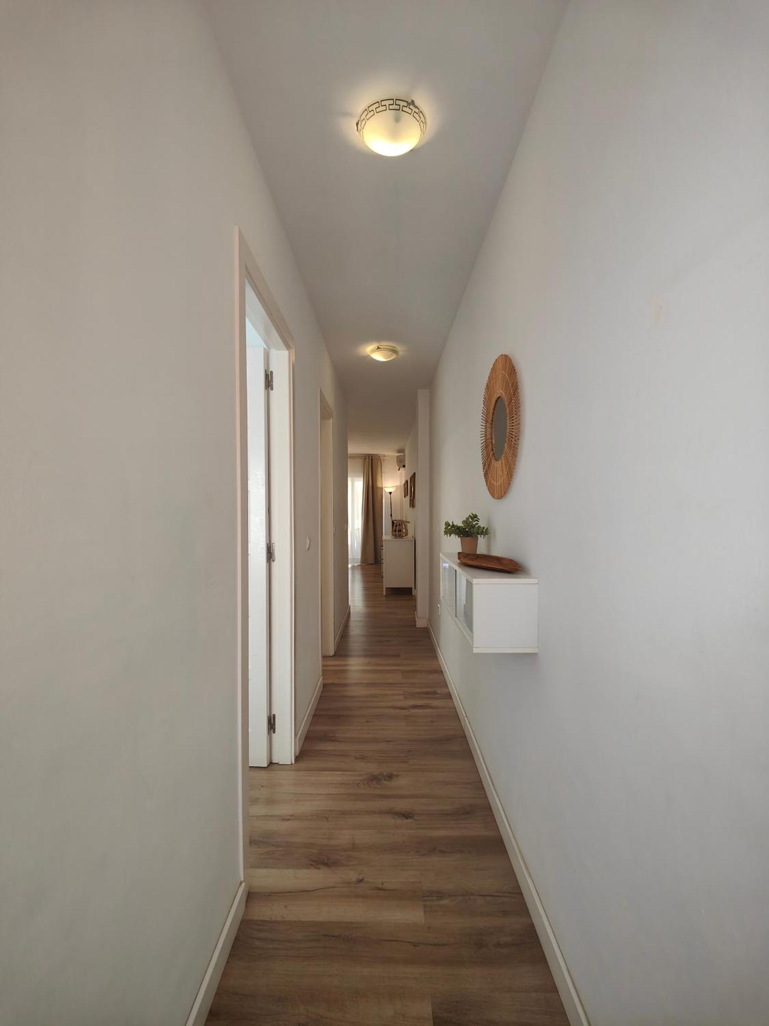 Renovated Apartment On Beachside With Pool Нерха Экстерьер фото